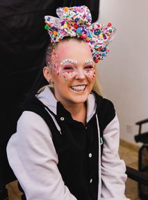 JoJo Siwa dokonała coming outu. "Nigdy nie byłam tak szczęśliwa"