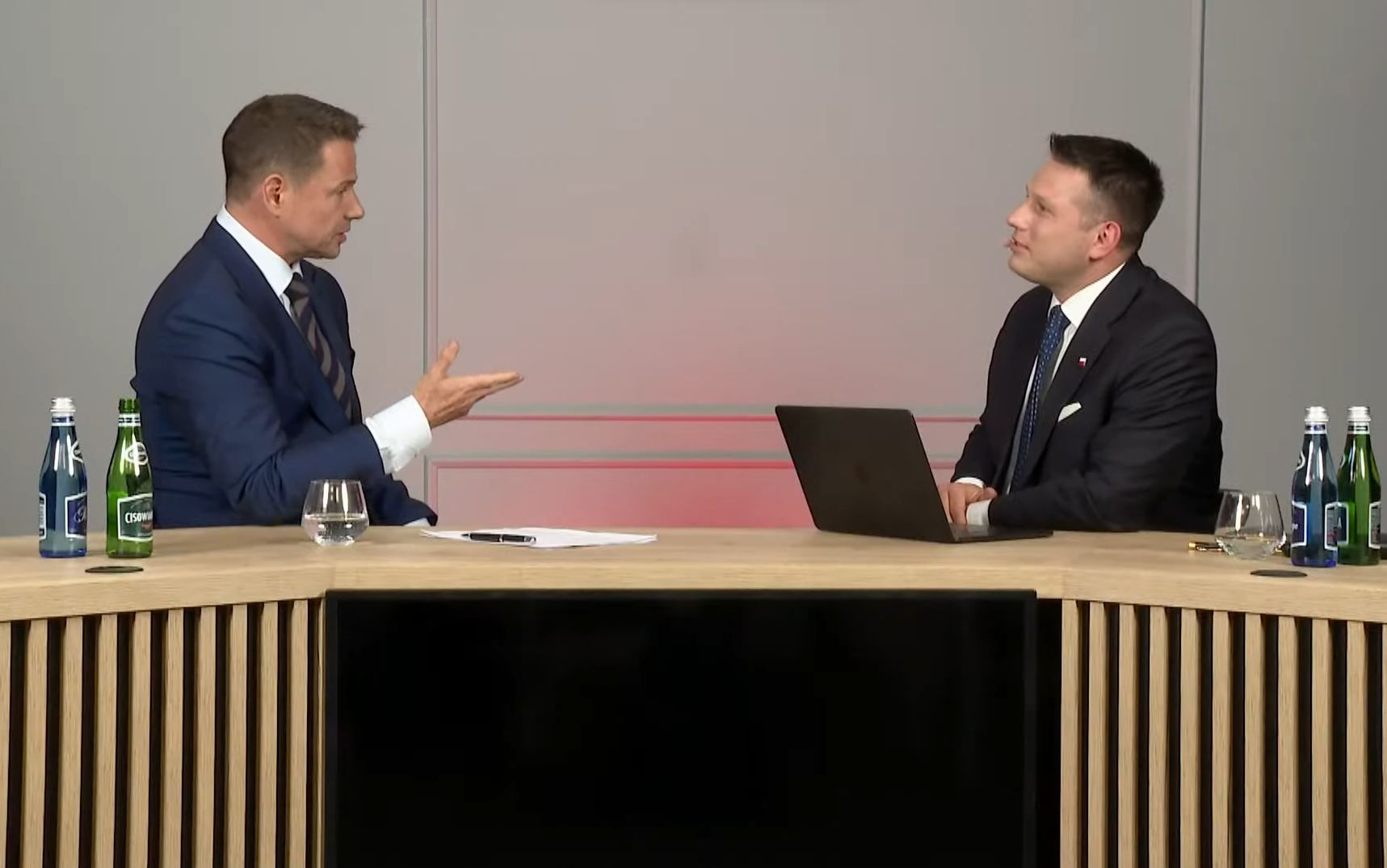 Rafał Trzaskowski u Sławomira Mentzena