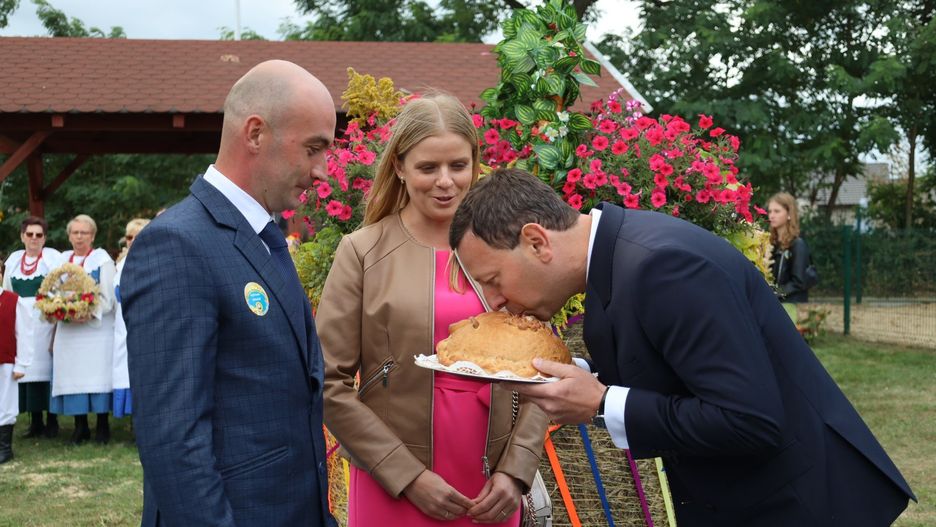 Dożynki były doskonałą okazją do podziękowania za wspólnie zebrane plony