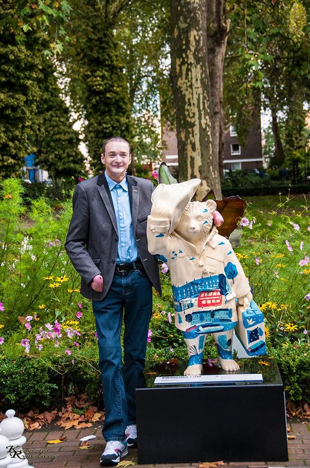 Przemysław Sobieszczuk urodził się 38 lat temu, gdy zamiast opatrunków stosowano gazy