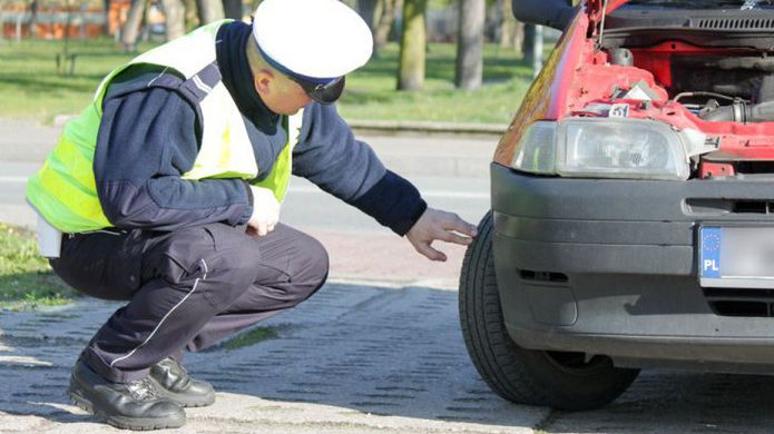 W Europie za brak zimowych opon można słono zapłacić. Szczególnie jeśli spowodujemy kolizję