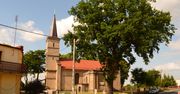 Sławno. Przy kościele zapadła się ziemia. Odkryto tam tajemniczą kryptę