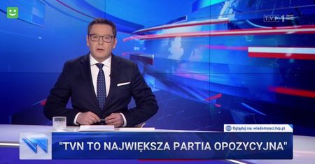 "Wiadomości" znowu uderzają w TVN. "To największa partia opozycyjna"