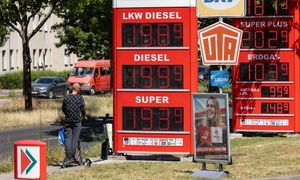 Skąd Niemcy biorą ropę? Bliski Wschód to ułamek importu