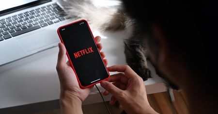 Co oglądać na Netflix: Najlepsze propozycje dla każdego widza!