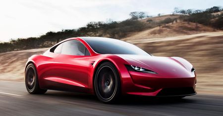Tesla kończy pracę nad superautem. Roadster 2 będzie piekielnie szybkim wozem