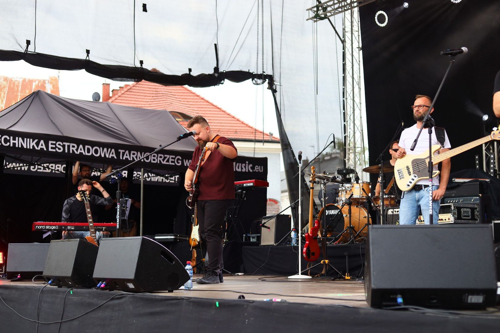 Paweł Okła wraz ze swoim zespołem Paweł Okła Band zaczarował publikę