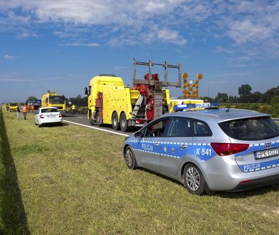 Dolnośląskie. Tragiczny wypadek na A4. Osobówka wbiła się w tira