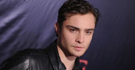Oskarżony o gwałt Ed Westwick został WYRZUCONY z serialu BBC!