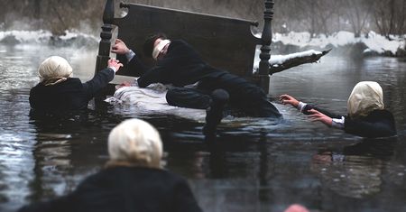 Niepokojące wizje paraliżu sennego na zdjęciach Nicolasa Bruno
