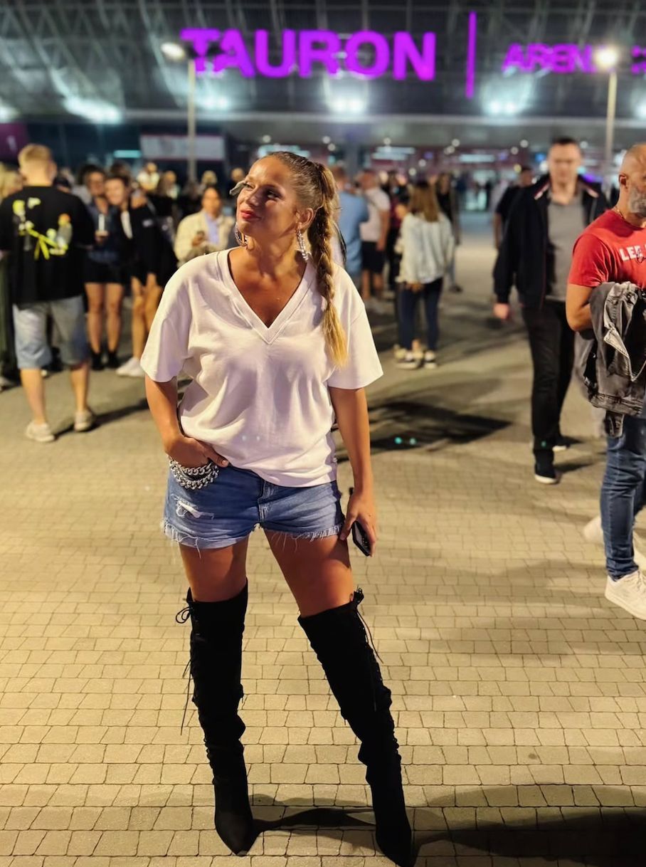 Joanna Liszowska na koncercie Robbiego Williamsa