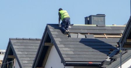 Rząd postawił ich pod ścianą. "Widmo paraliżu"