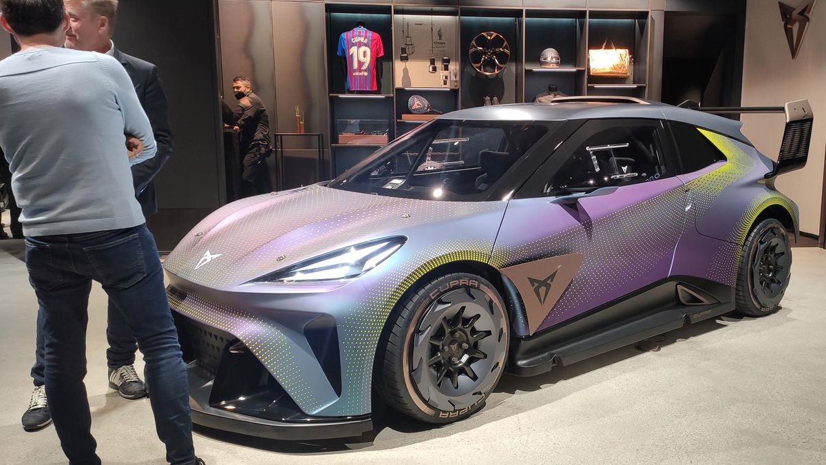 Cupra UrbanRebel Concept, choć wygląda jak rajdówka, zapowiada crossovera, który pojawi się w 2025 r.