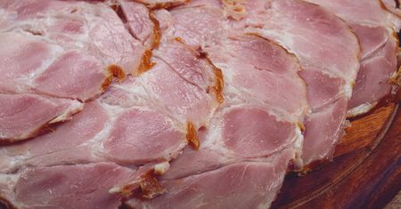 Teść robi na Wielkanoc karkówkę metodą 2x10. Mięso wychodzi kruchutkie i miękkie