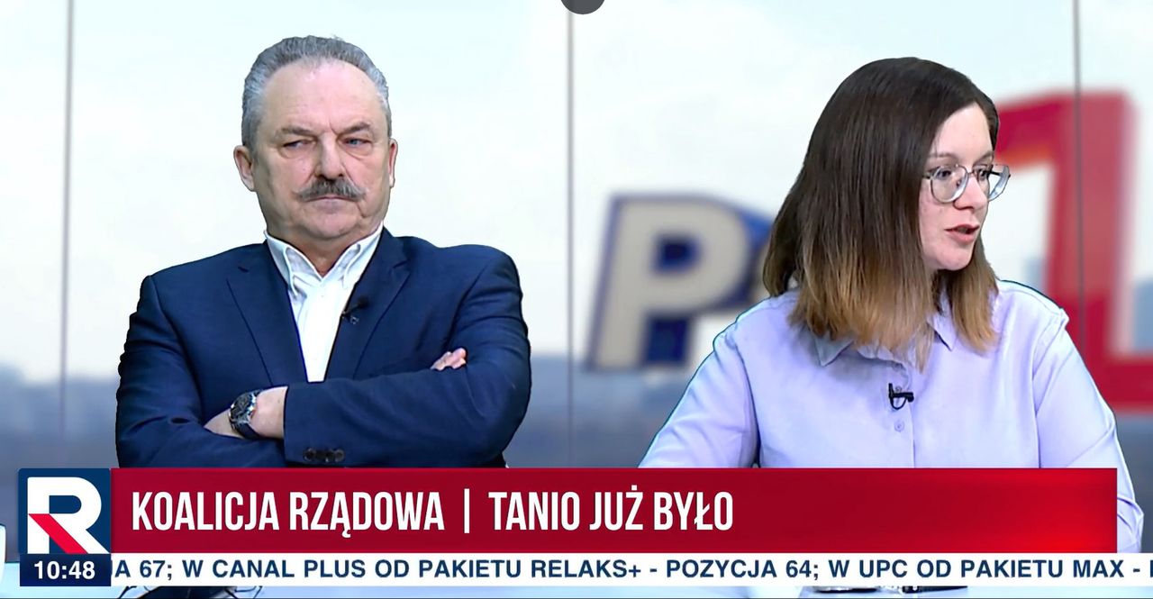 Pasek TV Republika podczas pierwszego programu Adriana Klarenbacha