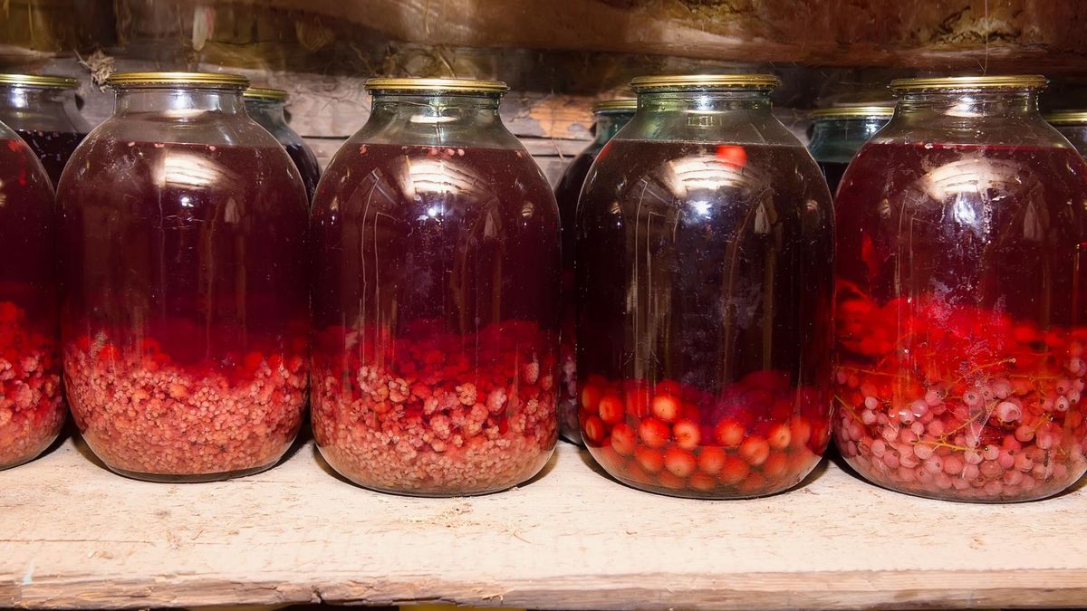 Picie dwóch szklanek soku wiśniowego dziennie może zmniejszyć ryzyko udaru i zawału serca