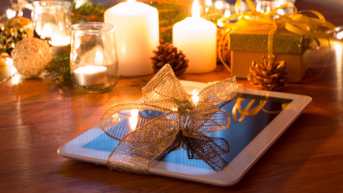 Uniwersalne tablety w atrakcyjnych cenach na święta. Nawet mniej niż 200 złotych 1