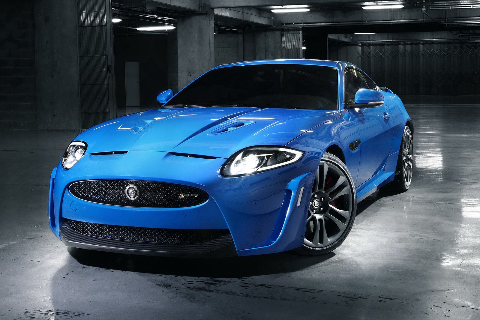 Jaguar XKR-S