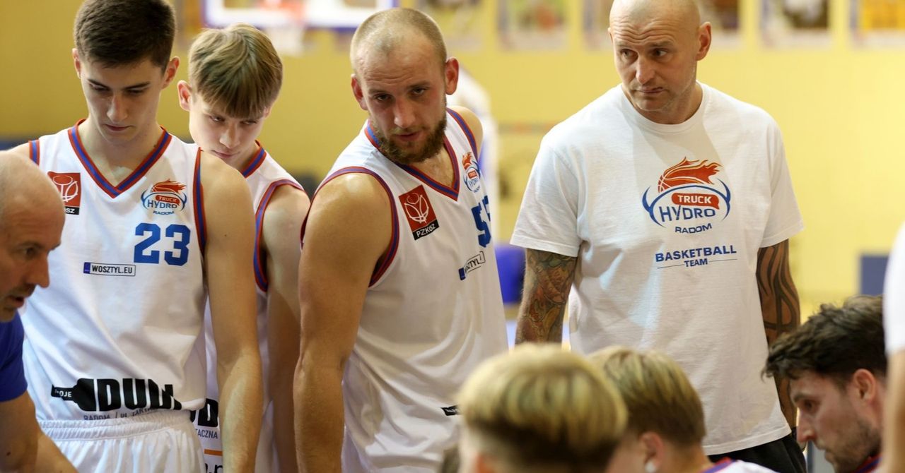 2. liga koszykarzy. Hydrotruck Radom wygrał hitowe spotkanie