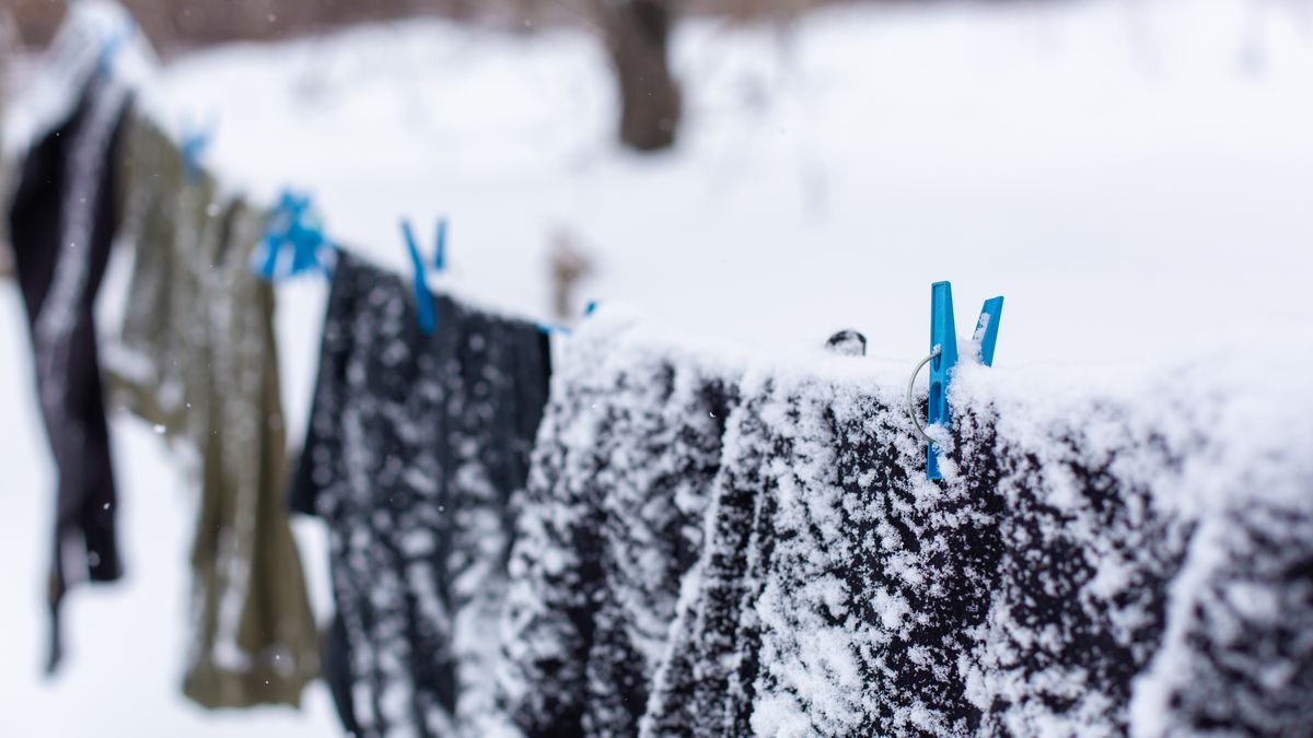 Jak suszyć pranie zimą?