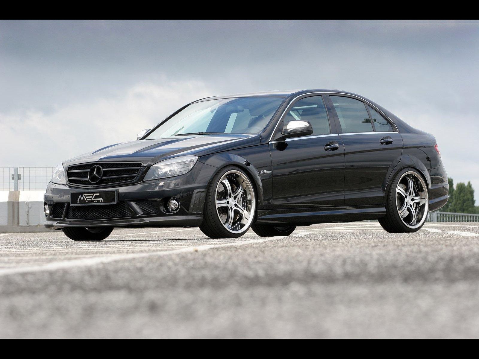 Mercedes-Benz C 63 AMG po tuningu [Galeria] 17