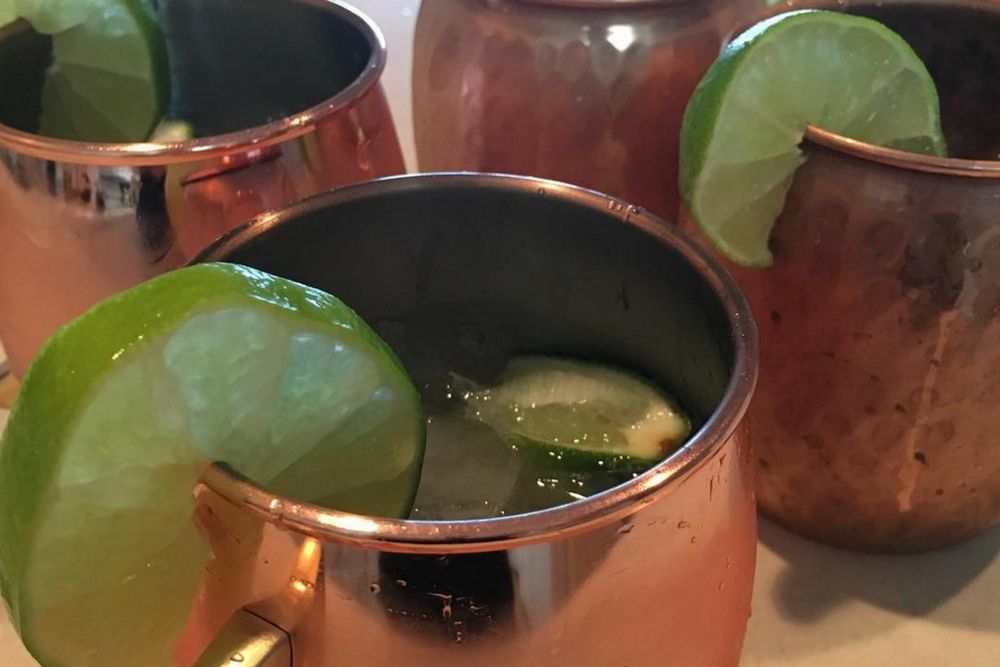 Moscow Mule w połączeniu z miedzią może wywołać zatrucie pokarmowe