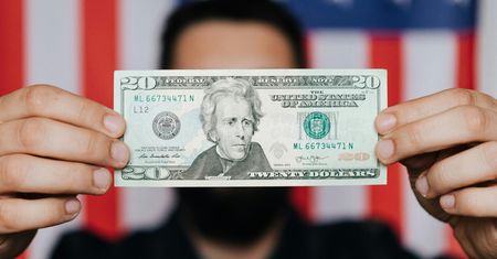 Z USA spłynęły nowe dane. "Groźba recesji wisi w powietrzu"