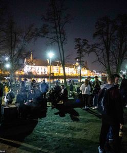 Koronawirus. Tłum bawił się na Wyspie Słodowej. Policja oczekuje reakcji władz Wrocławia