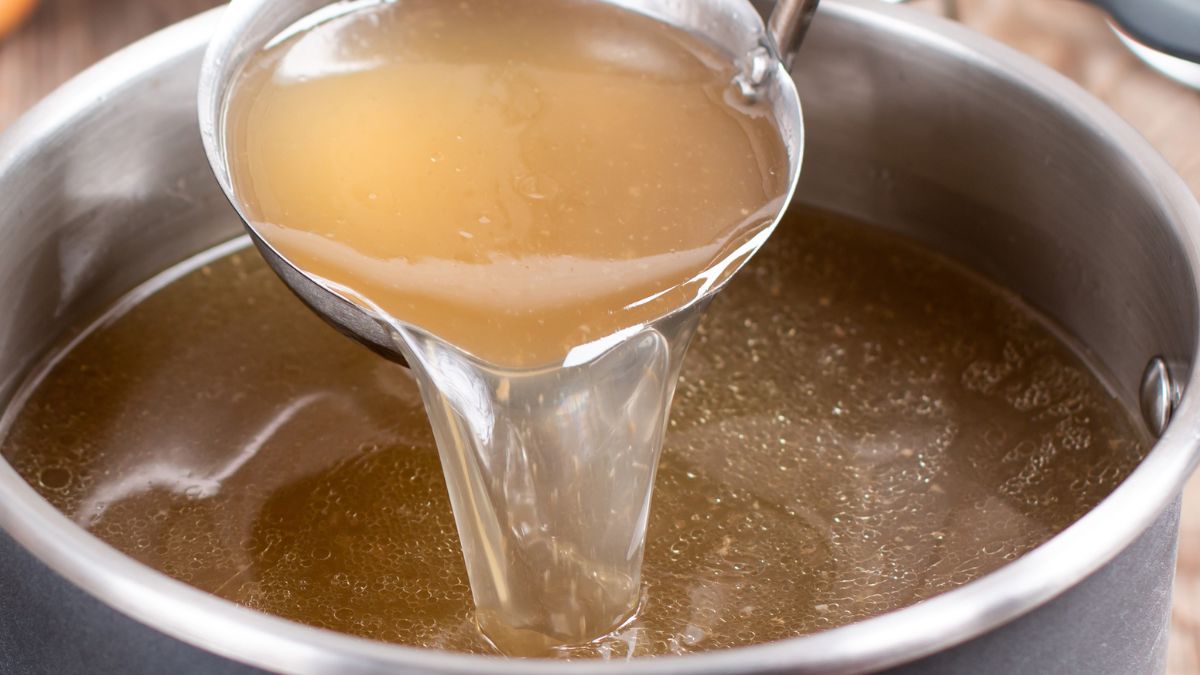 Największe gwiazdy piją rosół kolagenowy