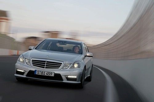 MErcedes-Benz 63 AMG