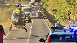 19-latka zginęła na miejscu. Motocykl uderzył w barierę