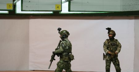 Komandosi w tajnej jednostce zakażeni koronawirusem