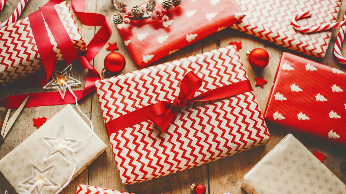 Na zdjęciu prezenty