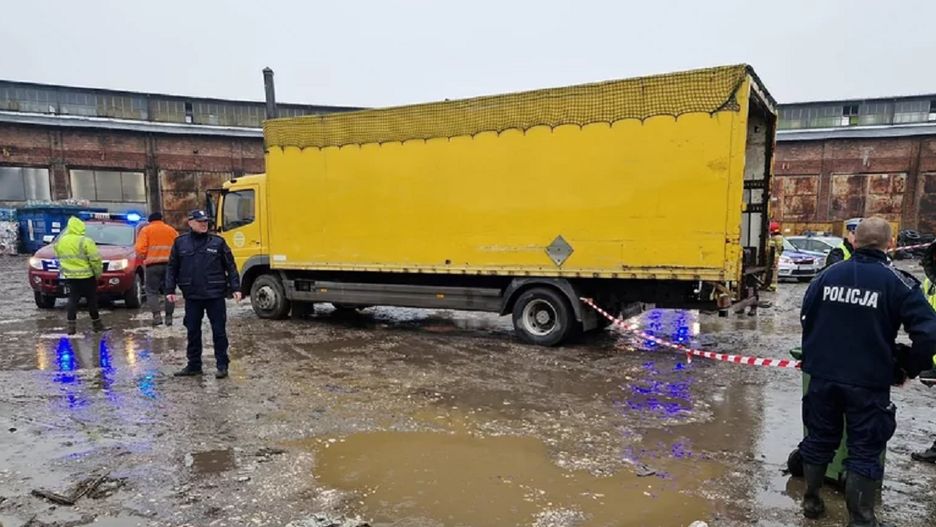 Tragedia na terenie zakładu. Nie żyje 32-latek