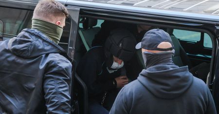 Pracownica UW pocięta siekierą. Muszą ponownie zbadać podejrzanego