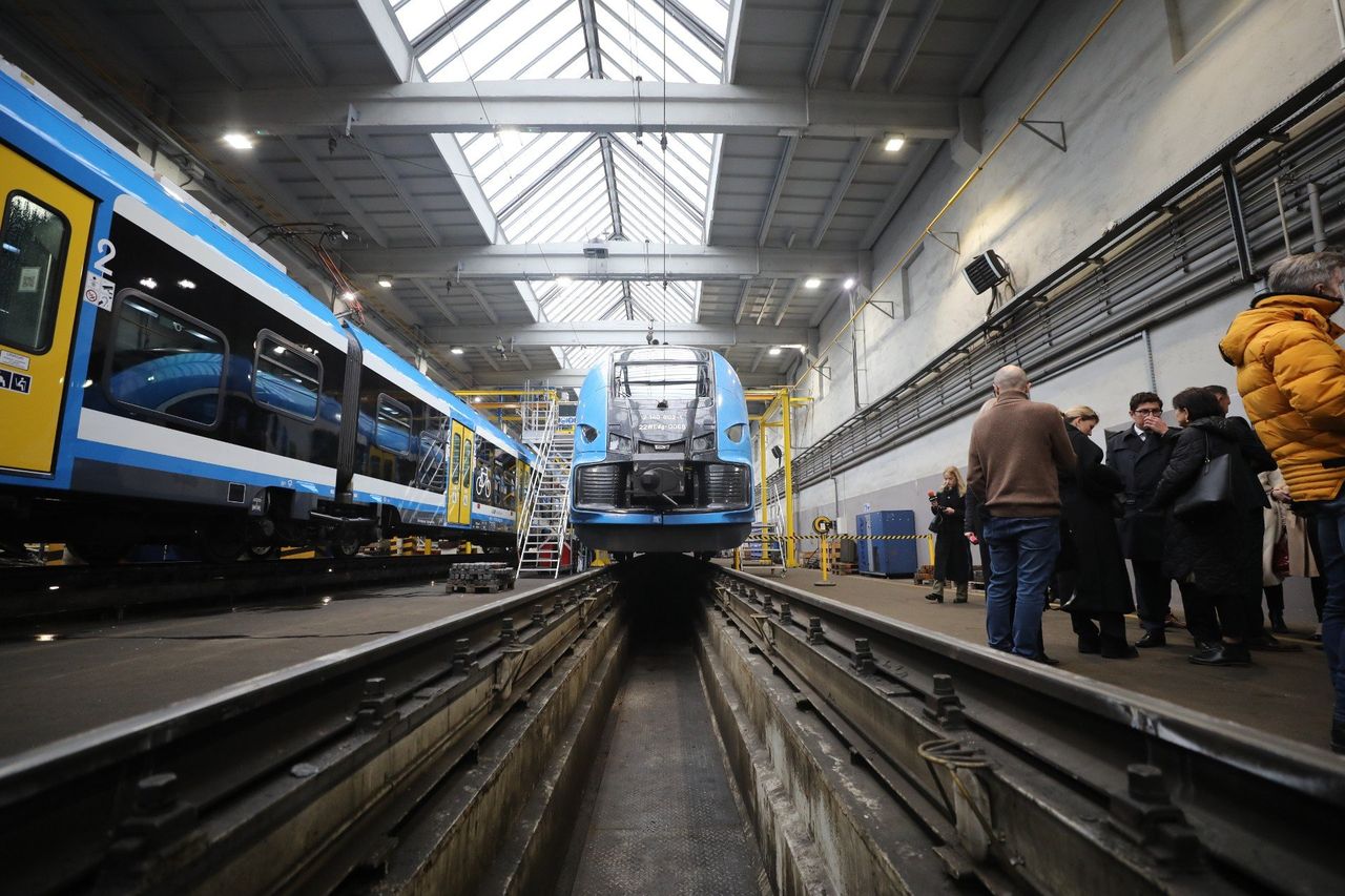 Górnicy z zamykanych kopalń mogą znaleźć pracę na kolei, ale najpierw szkolenia. Jest ważne porozumienie PGG i Kolei Śląskich