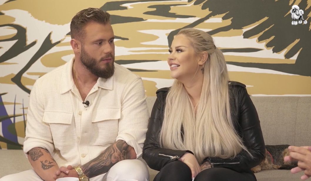 Ewel0na i Arnold w rozmowie z Pudelkiem 