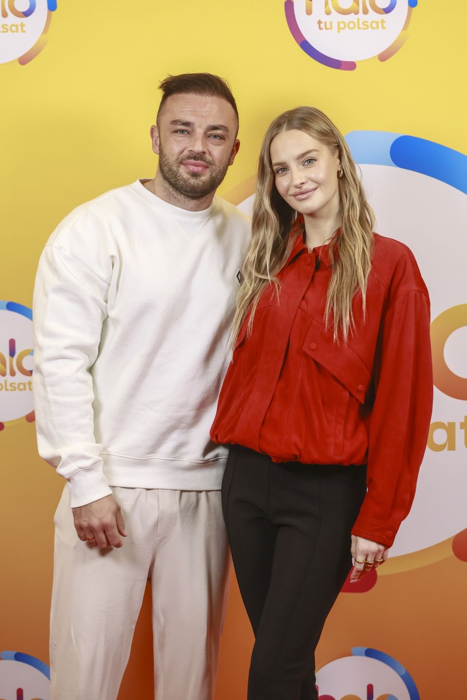Roger Salla, Karolina Pisarek