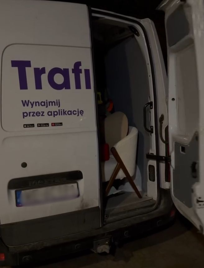 Pola Wiśniewska relacjonuje wyprowadzkę
