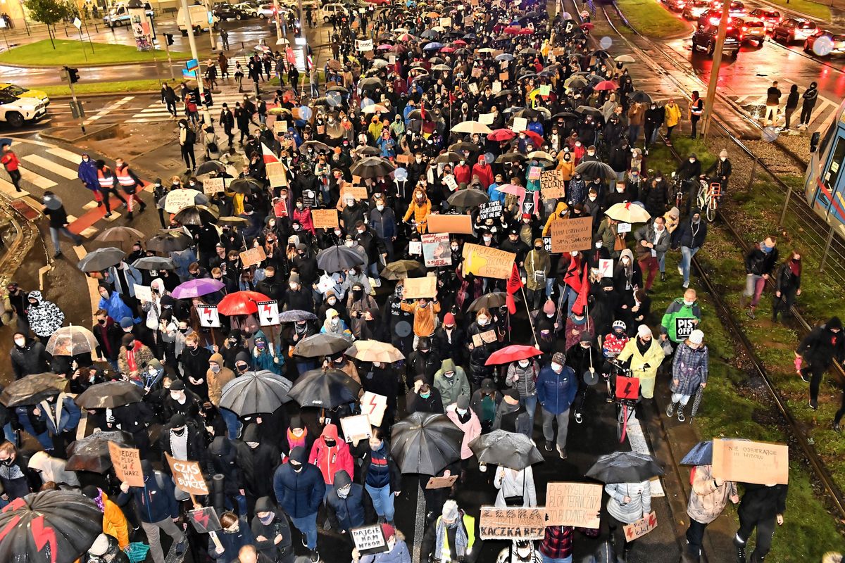 Strajk kobiet. Wrocław. Protest generalny. Znów zapłoną znicze