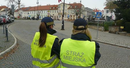 Szukasz pracy ? Czekają 4 etaty w płockiej Straży Miejskiej