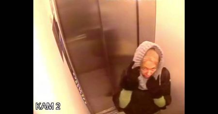 Policja poszukuje kobietę z nagrania. Oszukała i okradła 84-latkę