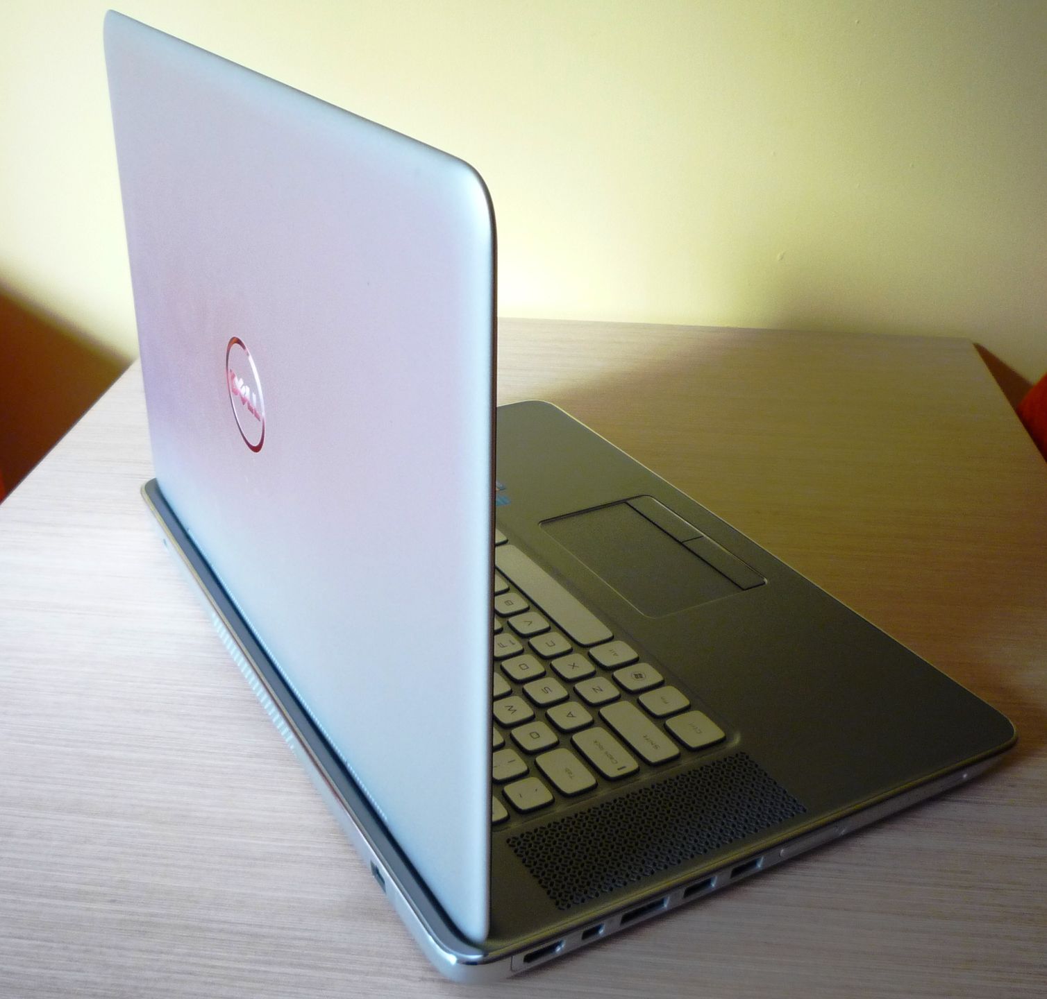 Dell XPS 15z - cieńszy, lżejszy, ale czy lepszy? [test cz. 1] 5