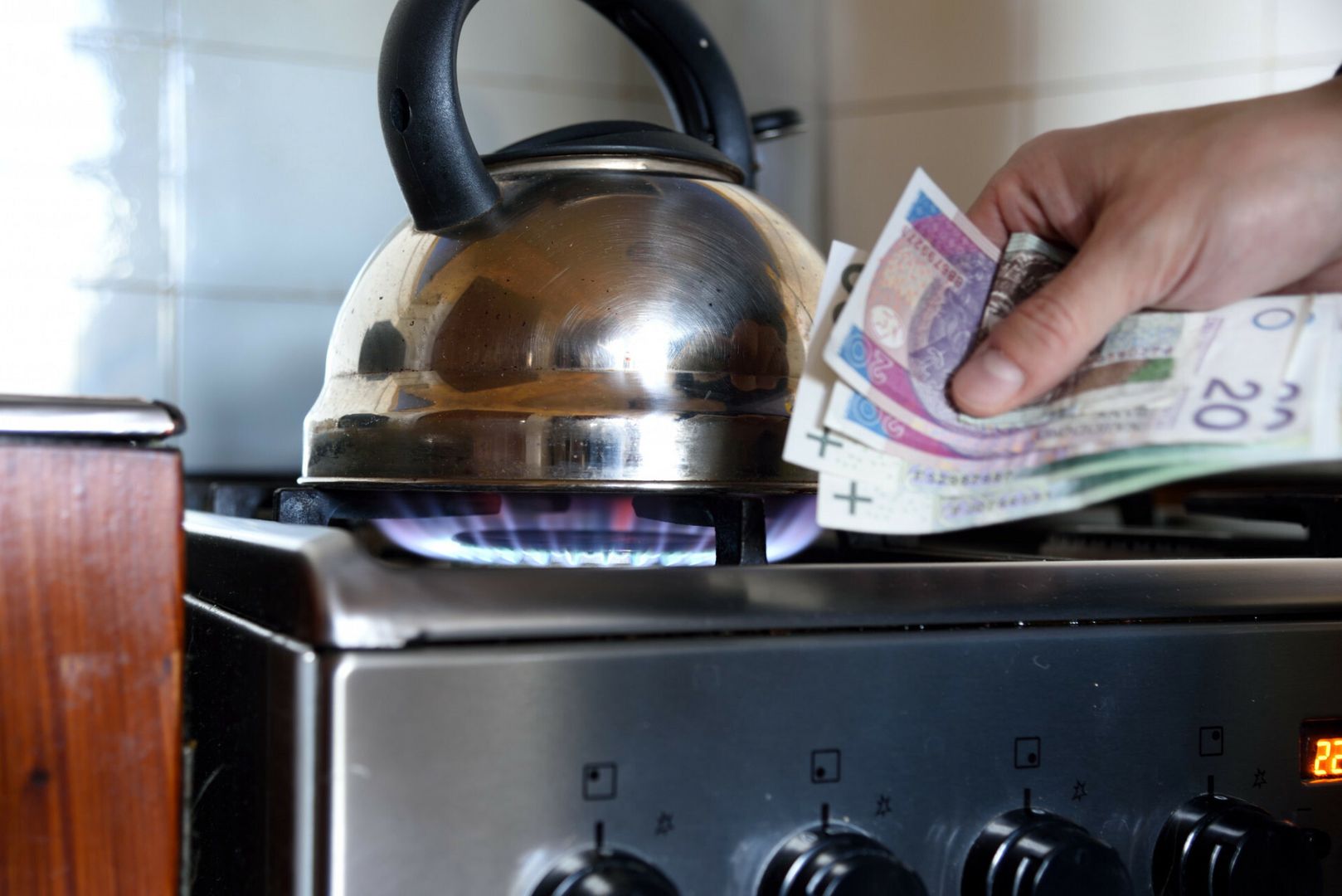 To nie koniec podwyżek rachunków za gaz - ostrzegają ekonomiści.