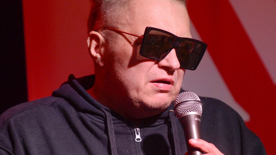 Muniek Staszczyk czuje się dyskryminowany. Bo jest katolikiem.