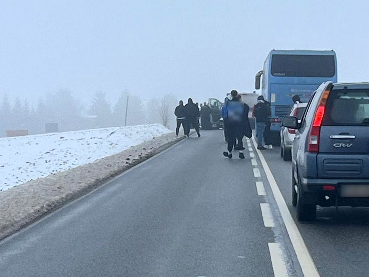 Jarantowice: Kibole zajechali drogę autokarom. Interwencja policji