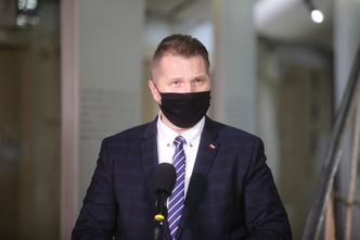 500+ dla nauczycieli. Minister Czarnek: podpisałem rozporządzenie