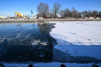 Horror w Gdańsku. Pijana kobieta spadła z mostu