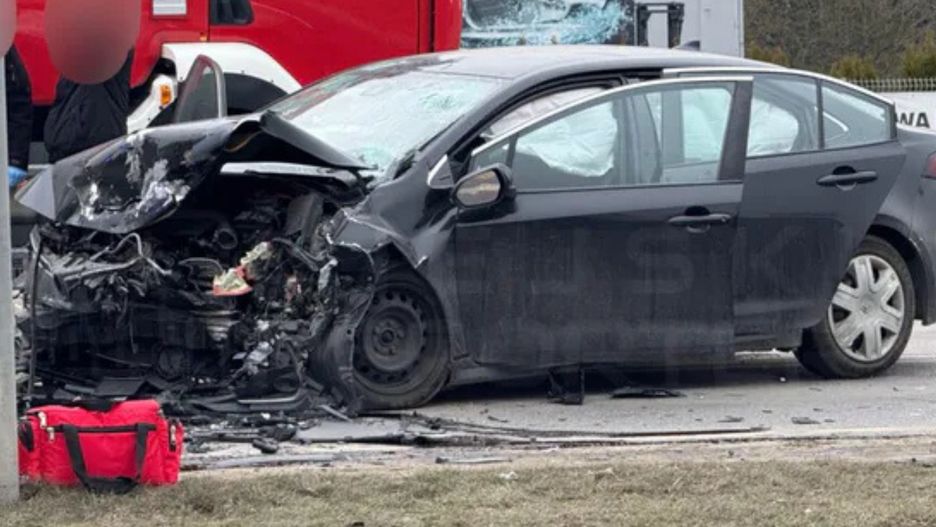 Wypadek w Białołęce. Utrudnienia w ruchu