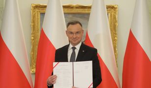 "Prezydent dobrze się bawi". Komentarze po wystąpieniu Andrzeja Dudy